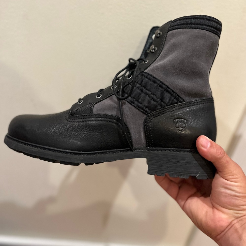 Ariat Boots NWOT size 13